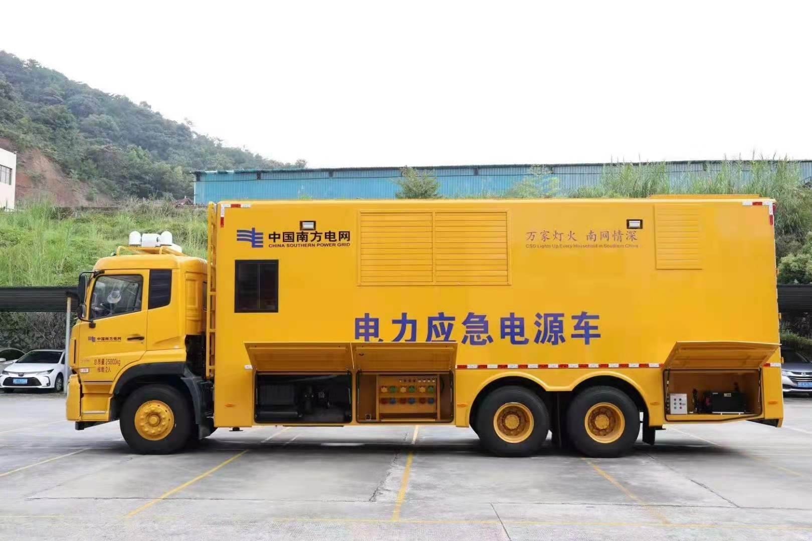 秦淮安康大型柴油发电机发电车UPS电源出租租赁